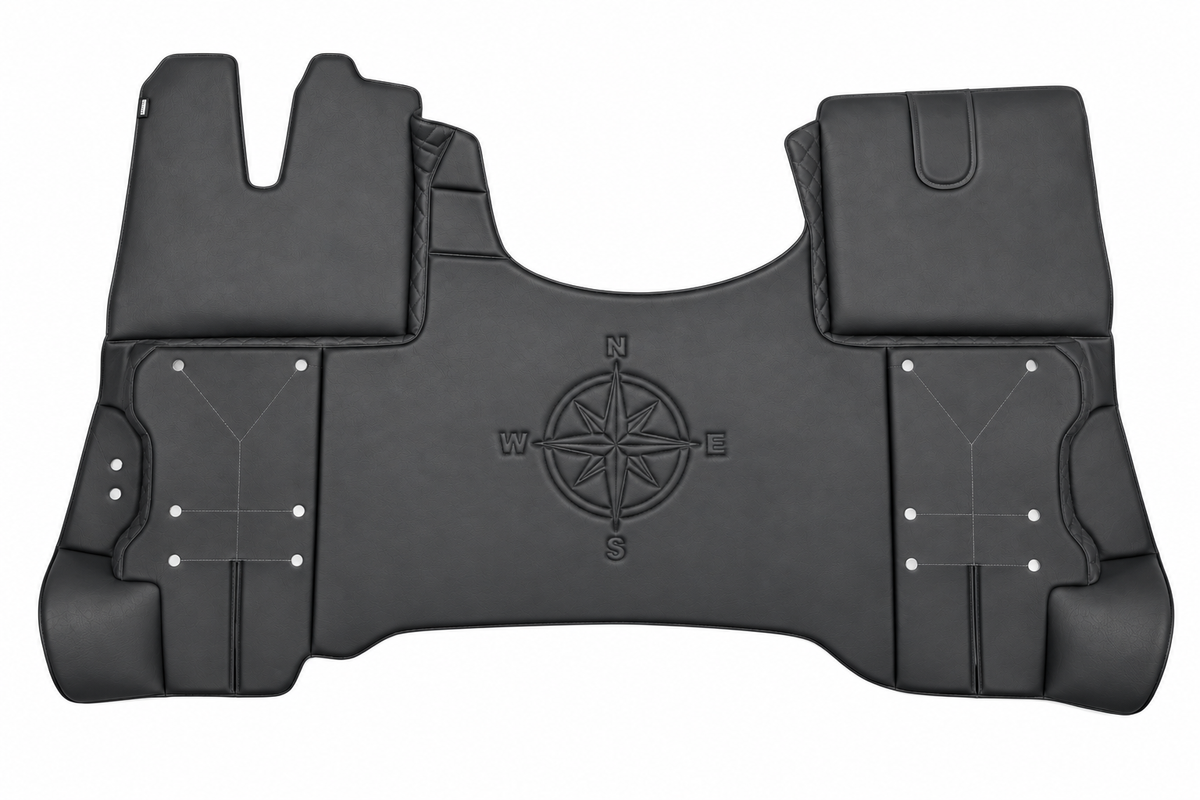 TAPIS COMPATIBLES MAN TGX 3 + LOGO BOUSSOLE MATELASSÉ 410 €