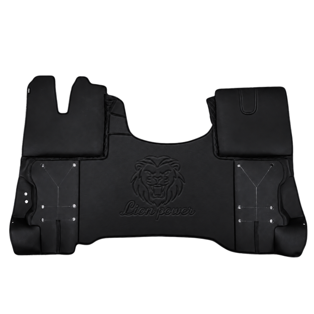 TAPIS COMPATIBLES MAN TGX 3 + LOGO LION POWER MATELASSÉ 410 €