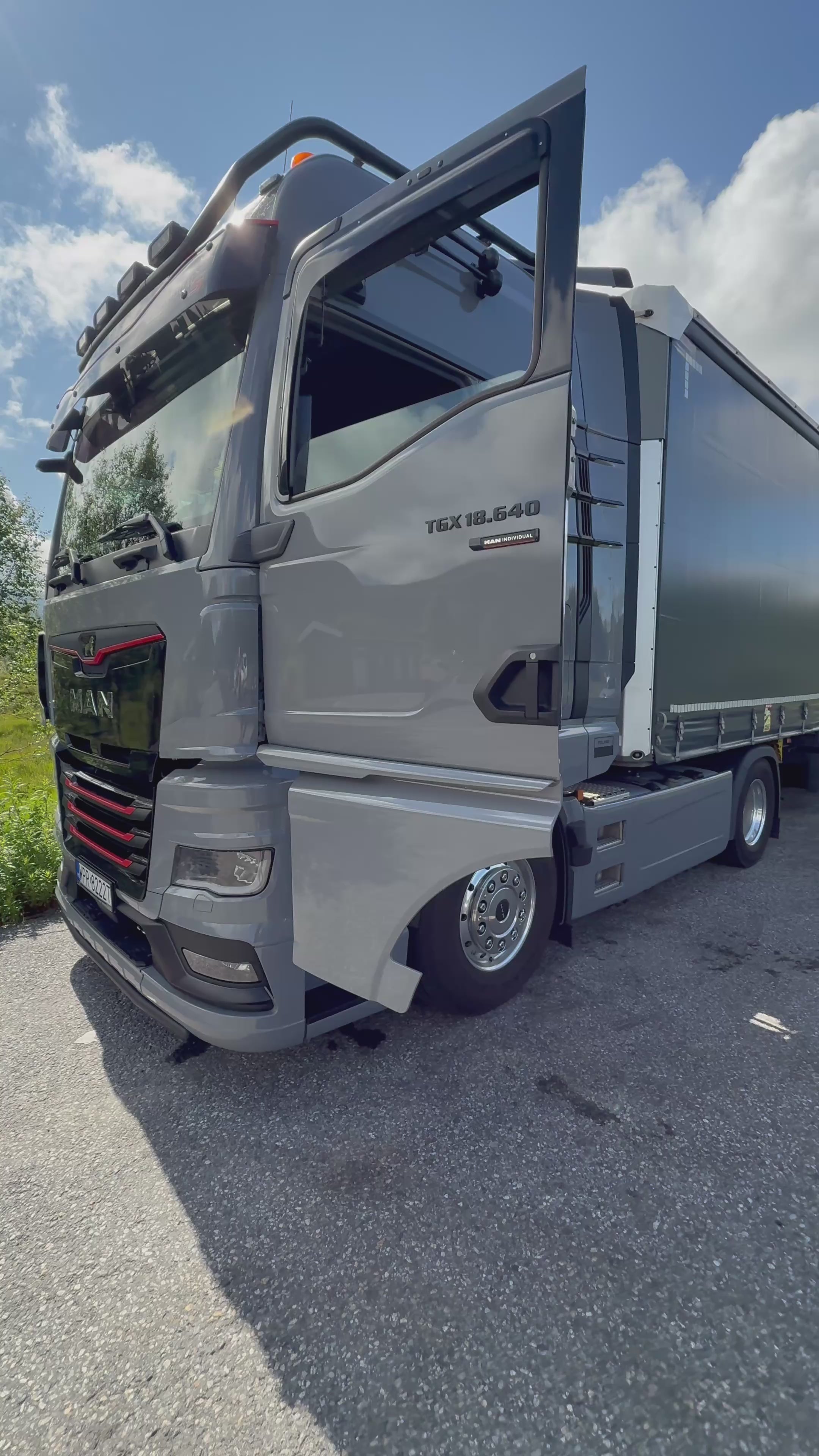 Load video: 